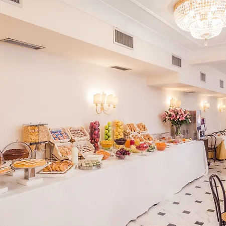 Raeli Hotel Lux-2