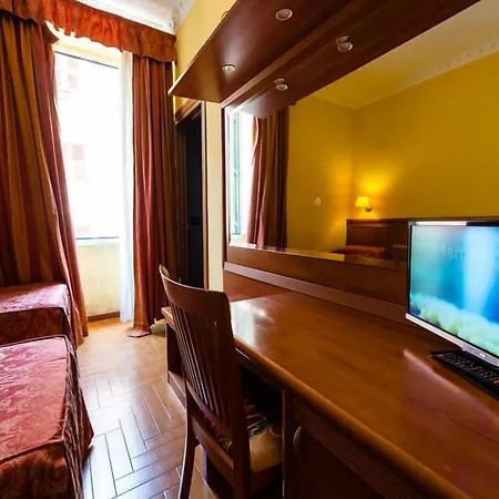 Hotel Lella-2