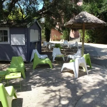 Village Vacances Lou Riou-3