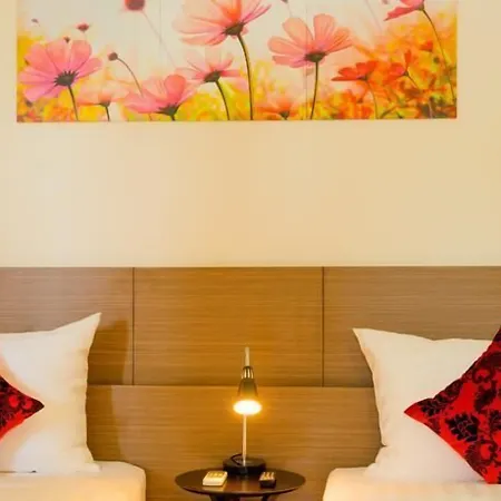 Smile Hotel-2