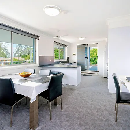 Adrift Apartments Yamba-3