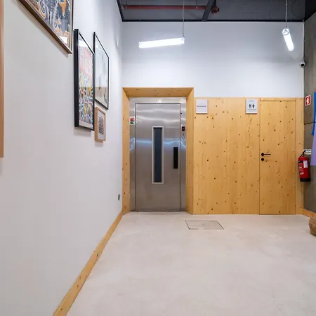Limehome Porto Rua Da Conceicao-3