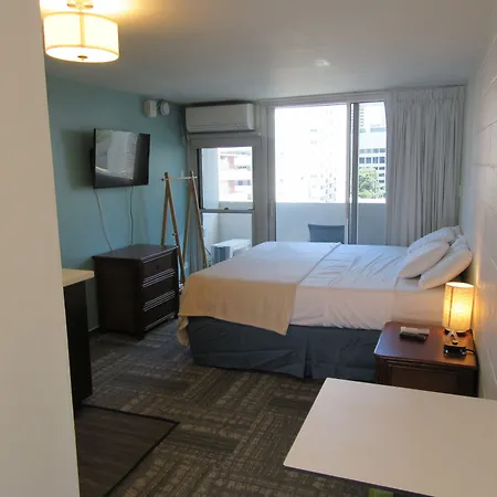 Waikiki Central Hotel - No Resort Fees-3