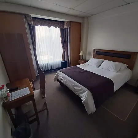 Hotel Esmeralda-2
