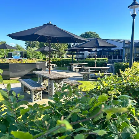 Dean Park Hotel-3