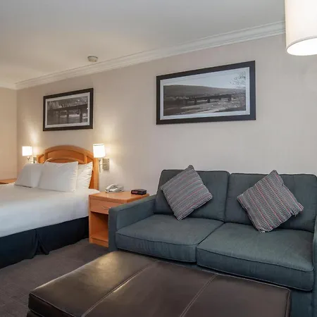 Sandman Hotel Revelstoke-3