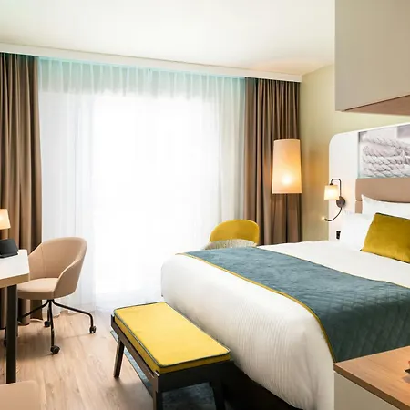 Leonardo Hotel Hamburg Altona-2