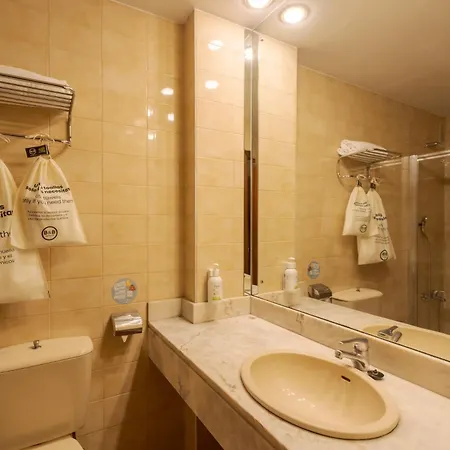 B&B Hotel Gijon Centro Begona-2