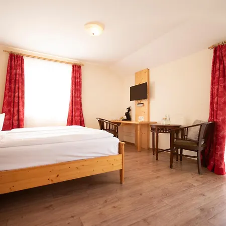 Brauers Landarthotel GmbH-3