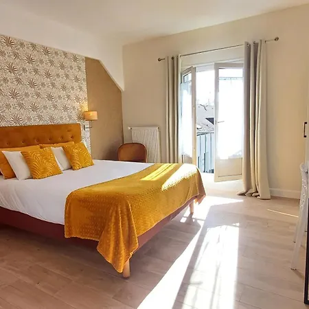 Logis Hotel Le Cerf-3