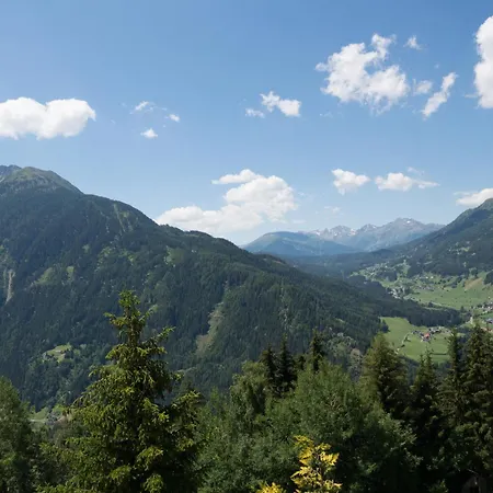 Wellness Aparthotel Panorama Alpin - Ferienwohnungen Jerzens im Pitztal-3