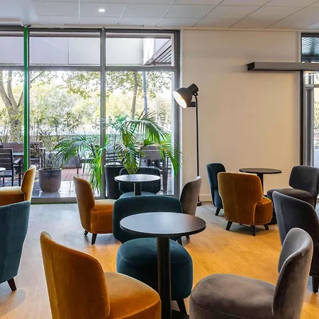 Ibis Styles Paris Saint Denis Pleyel-2