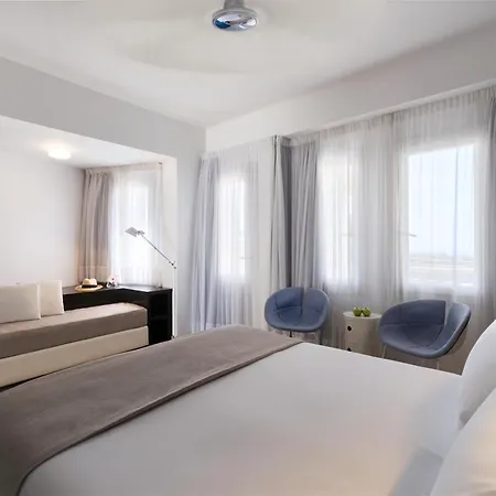 The Majestic Hotel-2