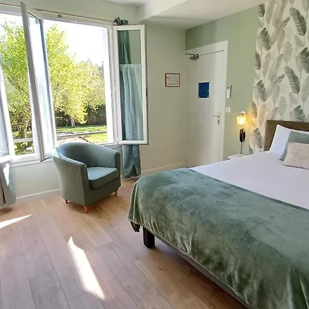 Logis Hotel Le Cerf-2