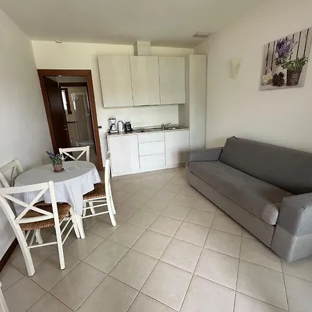 Le Corti Del Lago-3