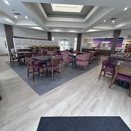 La Quinta By Wyndham Jacksonville Butler Blvd-3