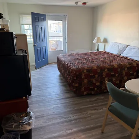 Point 1 Resort & Motel-2