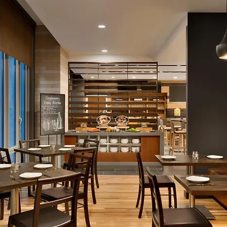Newly Renovated Embassy Suites By Hilton New York Manhattan Times Square-2