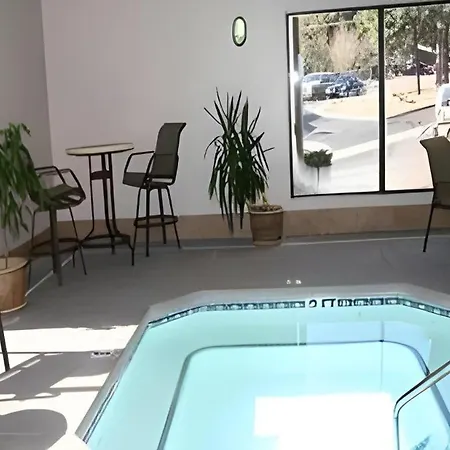 Flagstaff Hotel-2