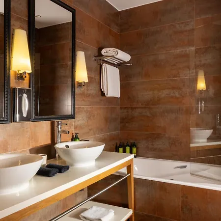 Hotel Le Six-2