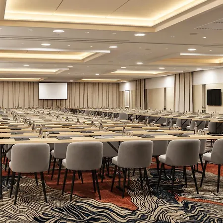 Crowne Plaza Paris Marne-La-Vallee-3