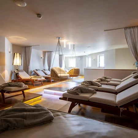 Superior Hotel Edelweiss-2