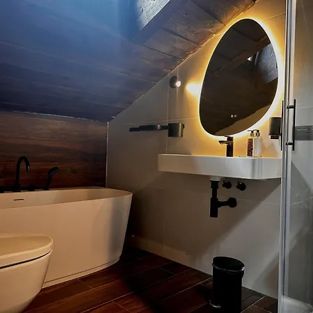 Hotell Millefiori- Alpine Event Lodge-2