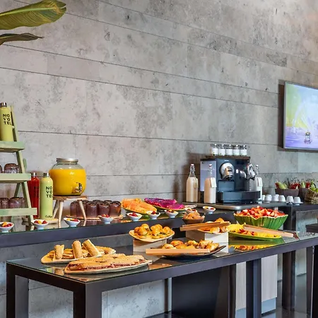 Novotel Barcelona City-2