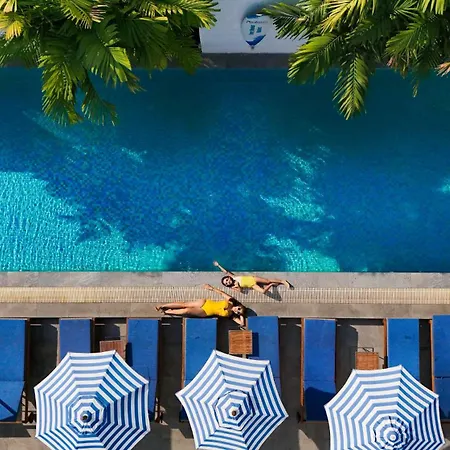 Radisson Suites Bangkok Sukhumvit-2