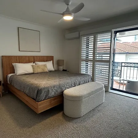 Bella Mare Coolangatta Beachside Apartments-3