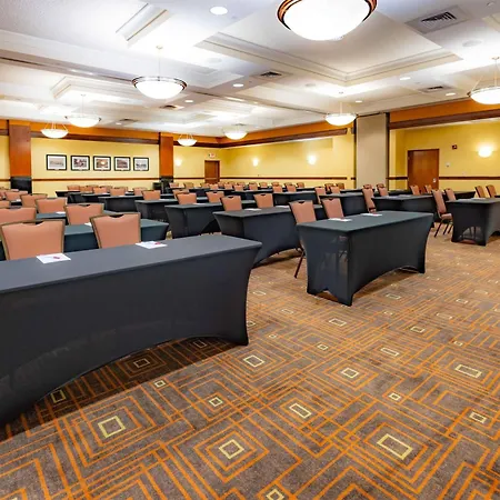Drury Inn & Suites St. Louis Forest Park-2