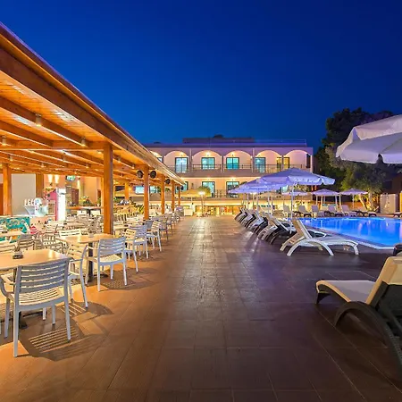 Sunny Days Hotel-2