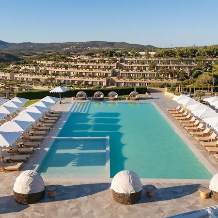 Mangia'S Sardinia Resort, Autograph Collection-3