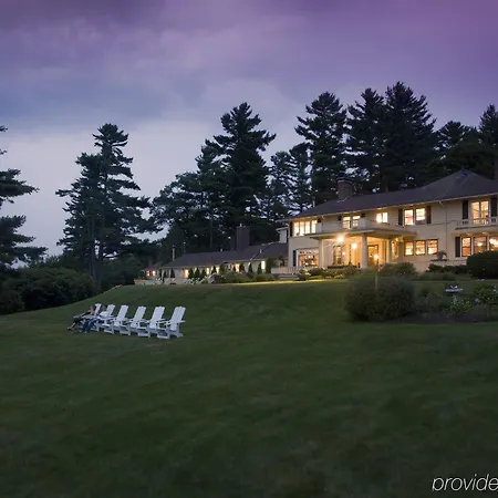The Manor On Golden Pond-3