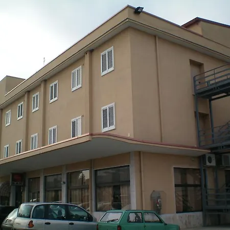 Hotel Zio Cataldo-3