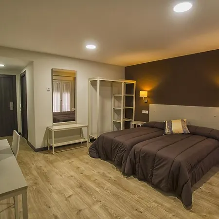 Hostal Elvira-3