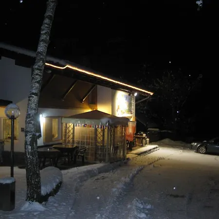 Albergo Pineta-2