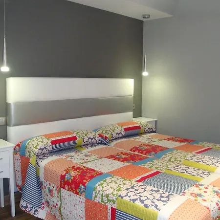 Hostal El Recanto-3