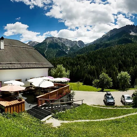 Berggasthof Trattes-2