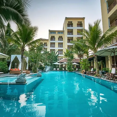 Essence Hoi An Hotel & Spa-3