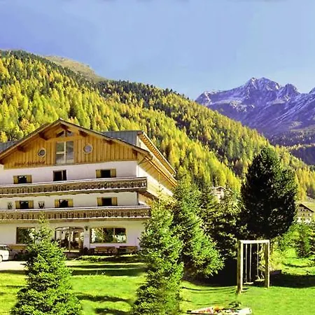 Hotel Alpenhof-3