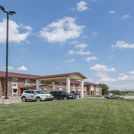 Motel 6 Omaha - Central-3