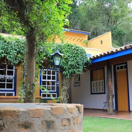 Pousada Villa Parahytinga-3