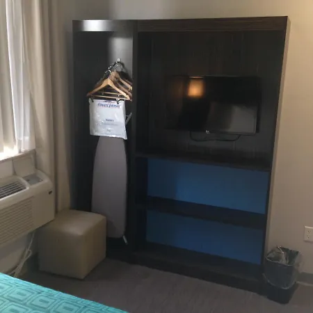 Rockaway Hotel-2