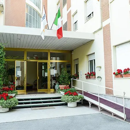 Hotel Terminus Fiuggi-3