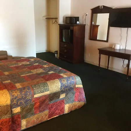 Budget Inn-3