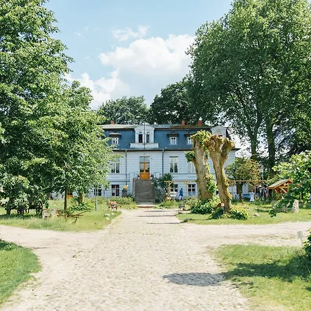 Gut Boltenhof-3