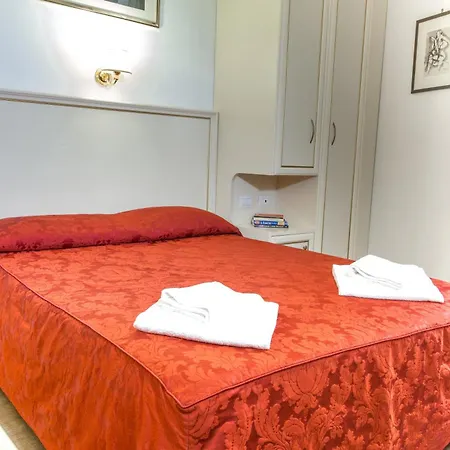 Best Suites Pantheon-3