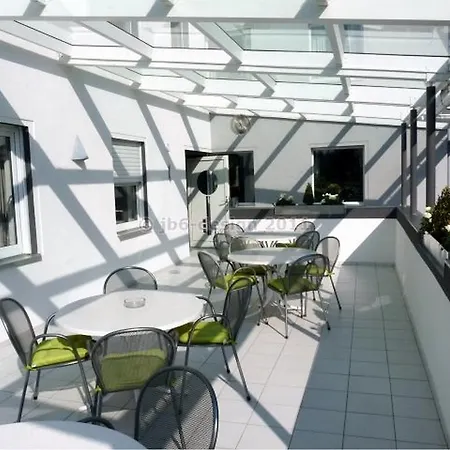 Hotel Ambiente-3