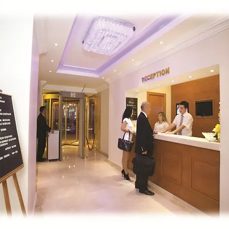 The City Hotel-3
